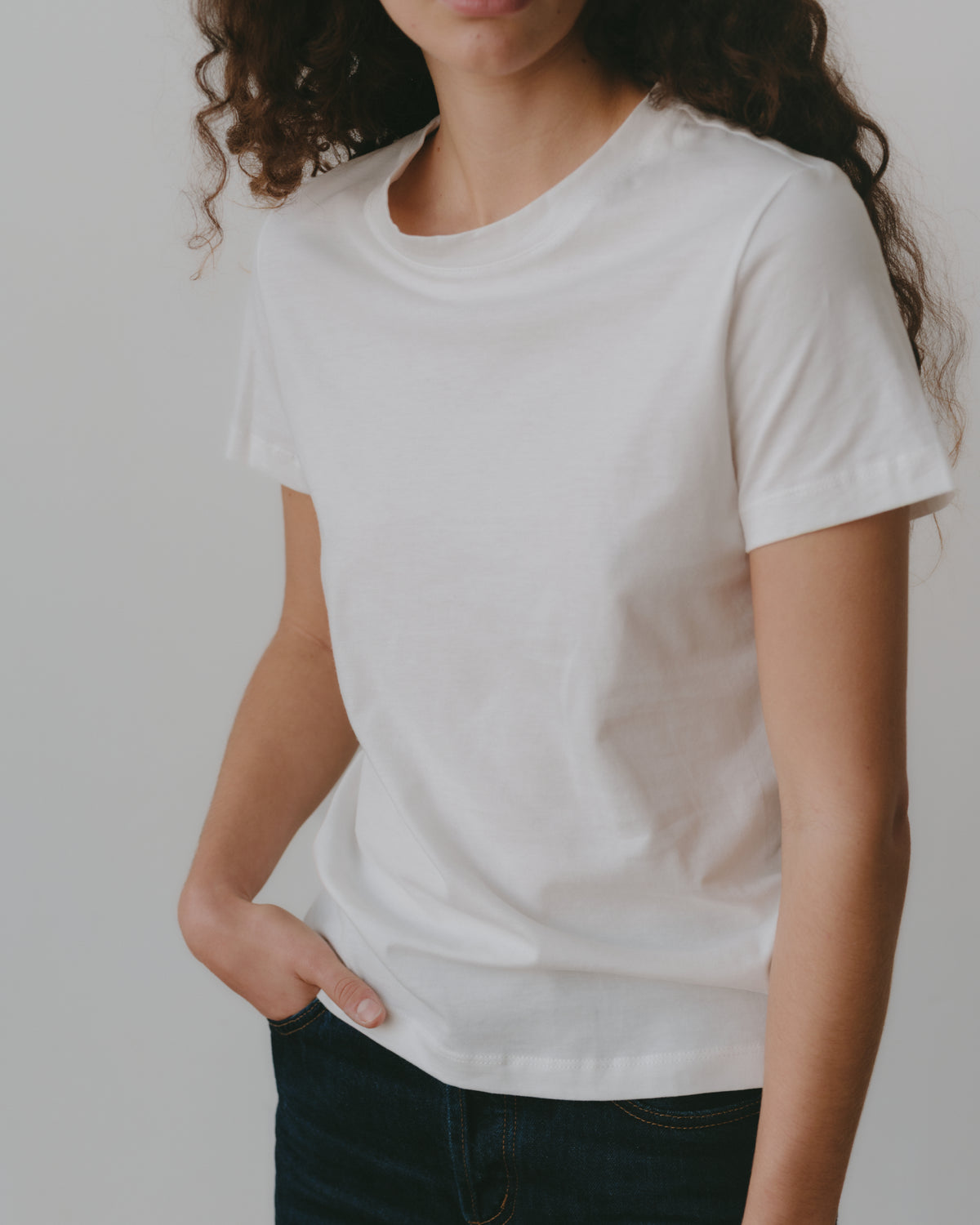 CLASSIC FIT TEE