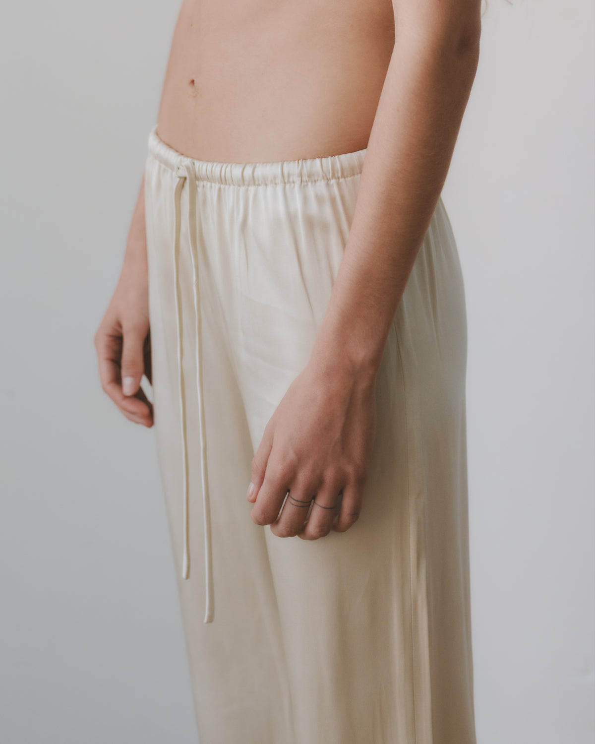SILK DRAWSTRING PANT