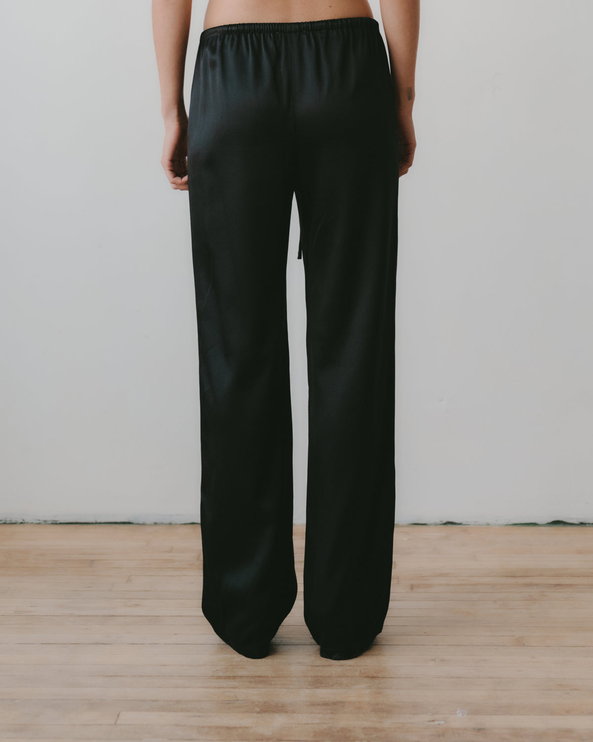 SILK DRAWSTRING PANT